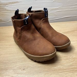 Cat & Jack Toddler Esteban Chukka Boots